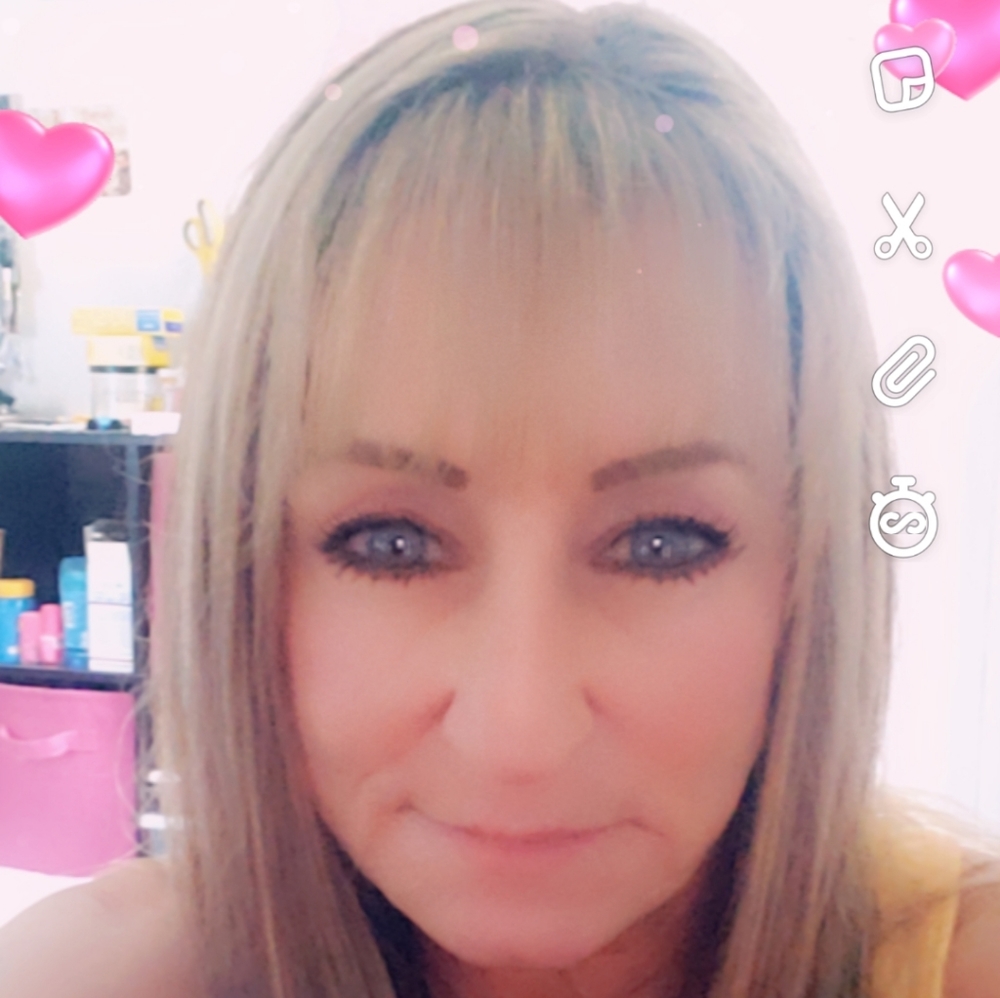 Meet your Posher, Annette